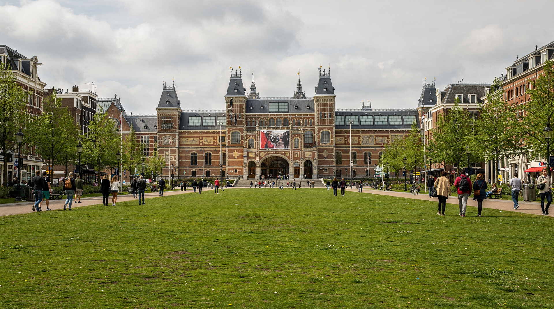 Museumkwartier in a day: how to do Amsterdam's museum quarter without burning out