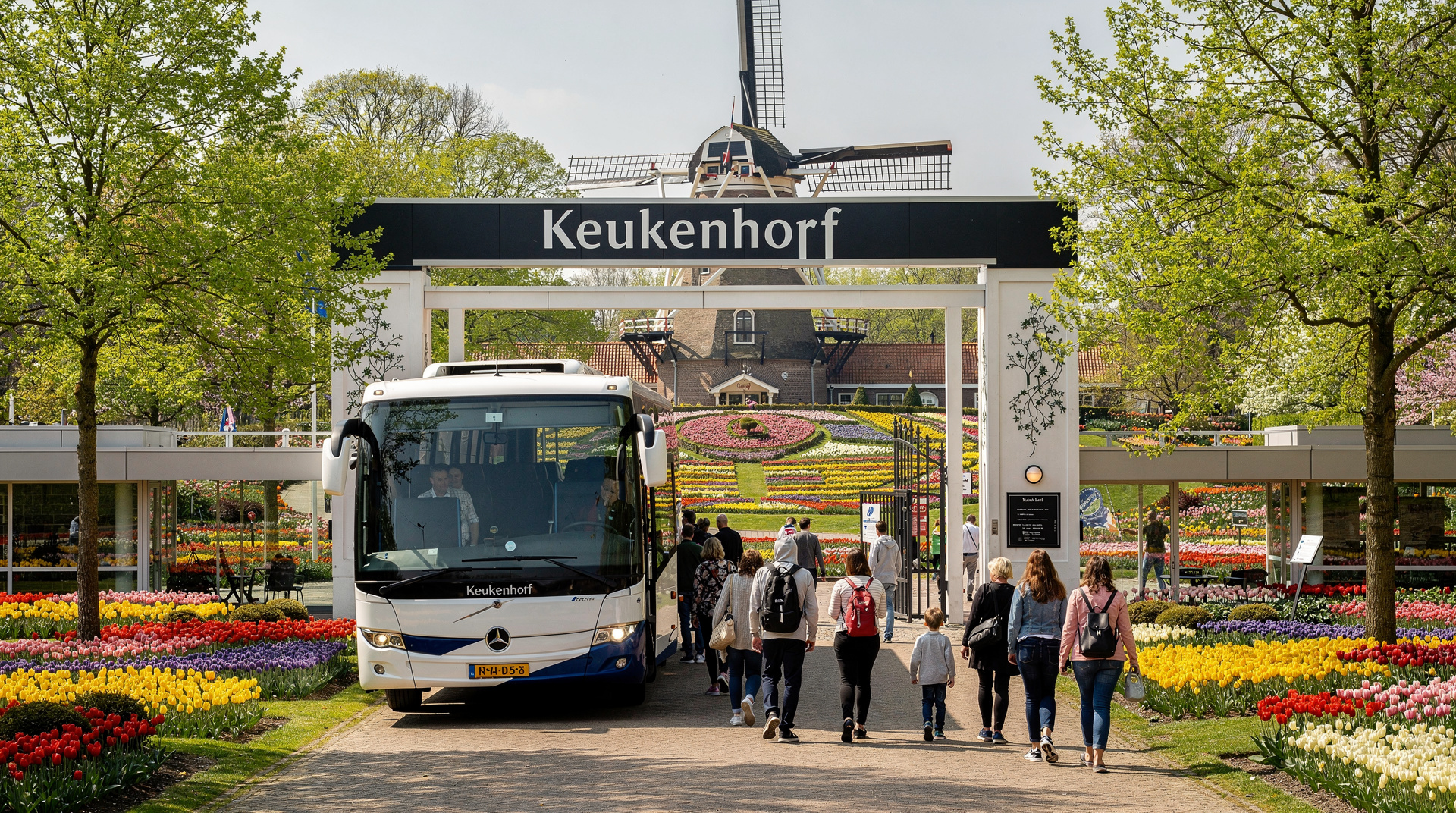 Keukenhof shuttle ticket: the easiest way to visit in 2026